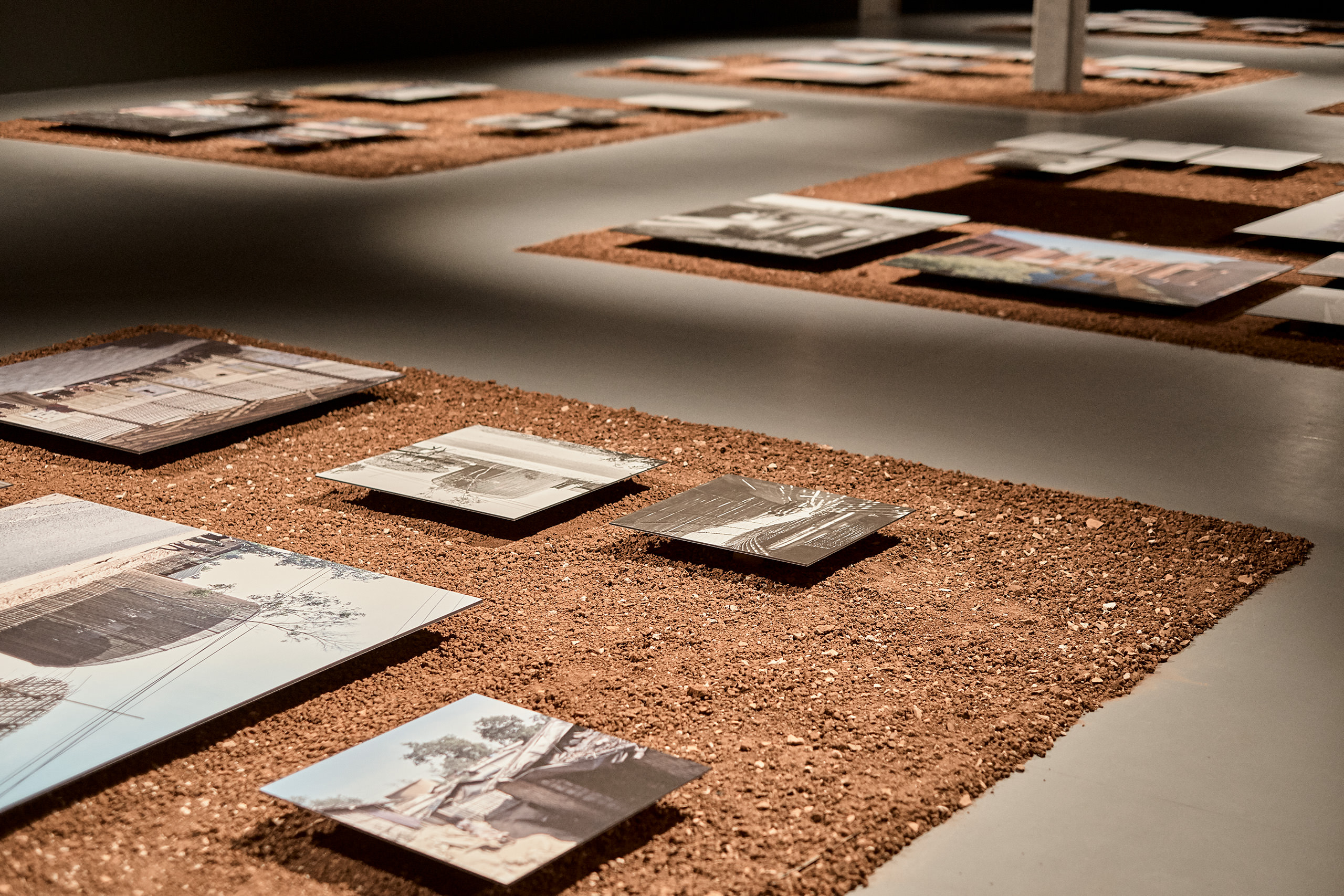 E19727 Fuji 8351 SCREEN